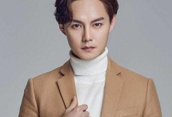 娱乐吃瓜尹正小说,娱乐圈的瓜田秘闻录