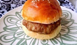 制作汉堡的爆料方法视频,跟随视频学习独家秘籍